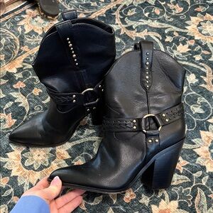 Jessica Simpson Black Leather Heeled Boots